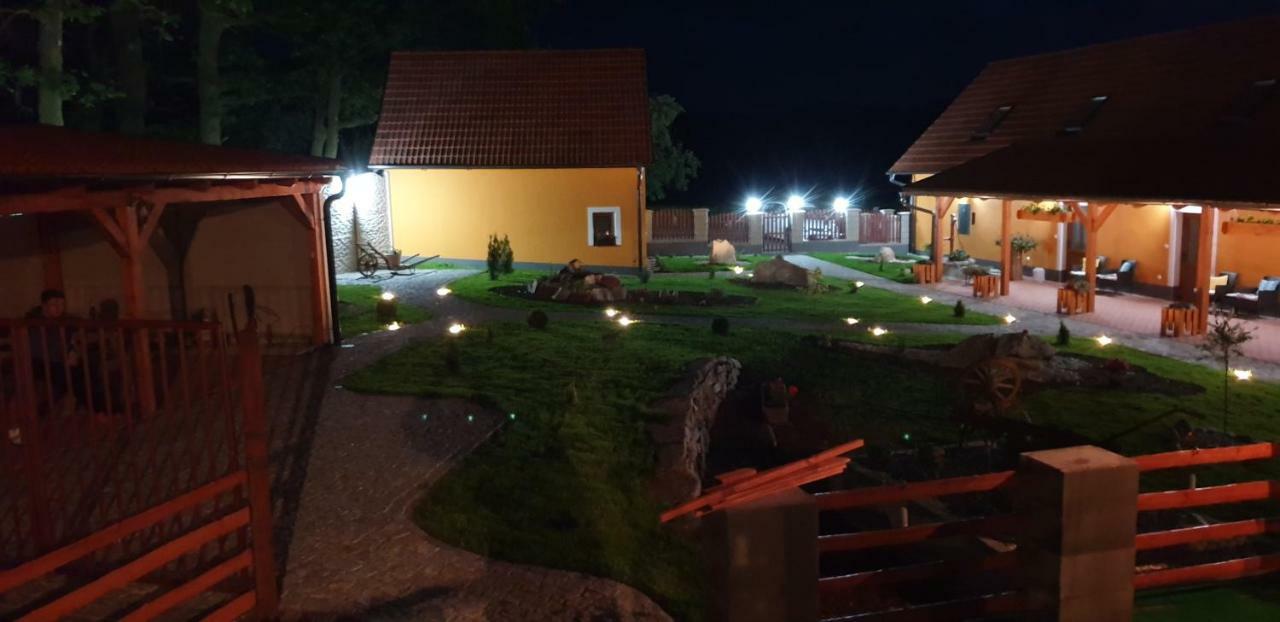 Penzion U Pepicka Netolice Extérieur photo